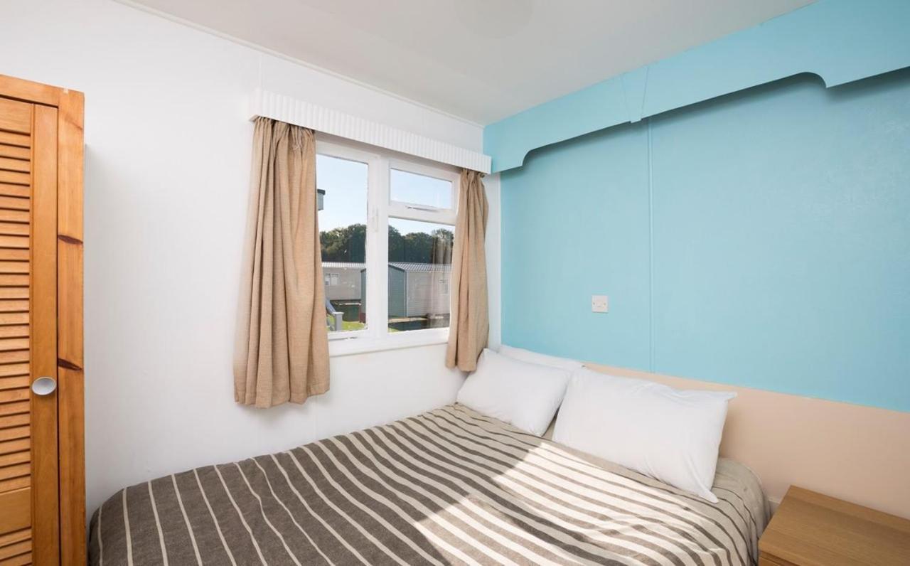 במברידג' Whitecliff Bay Holiday Park מראה חיצוני תמונה